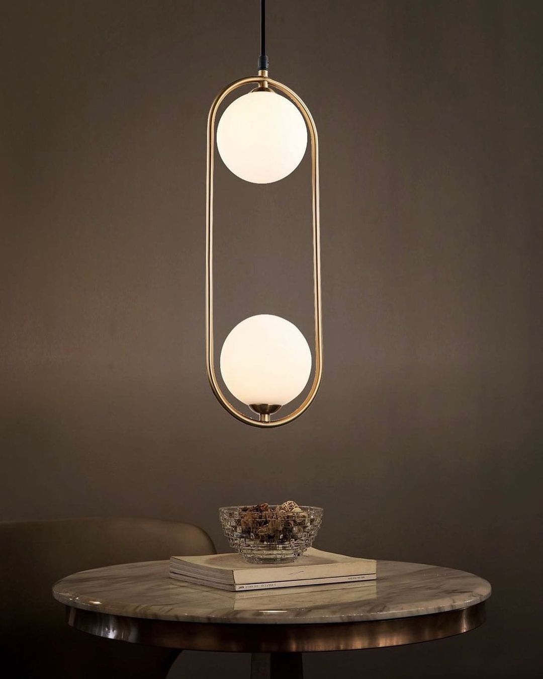 Minimalist Oval Frame Pendant Light