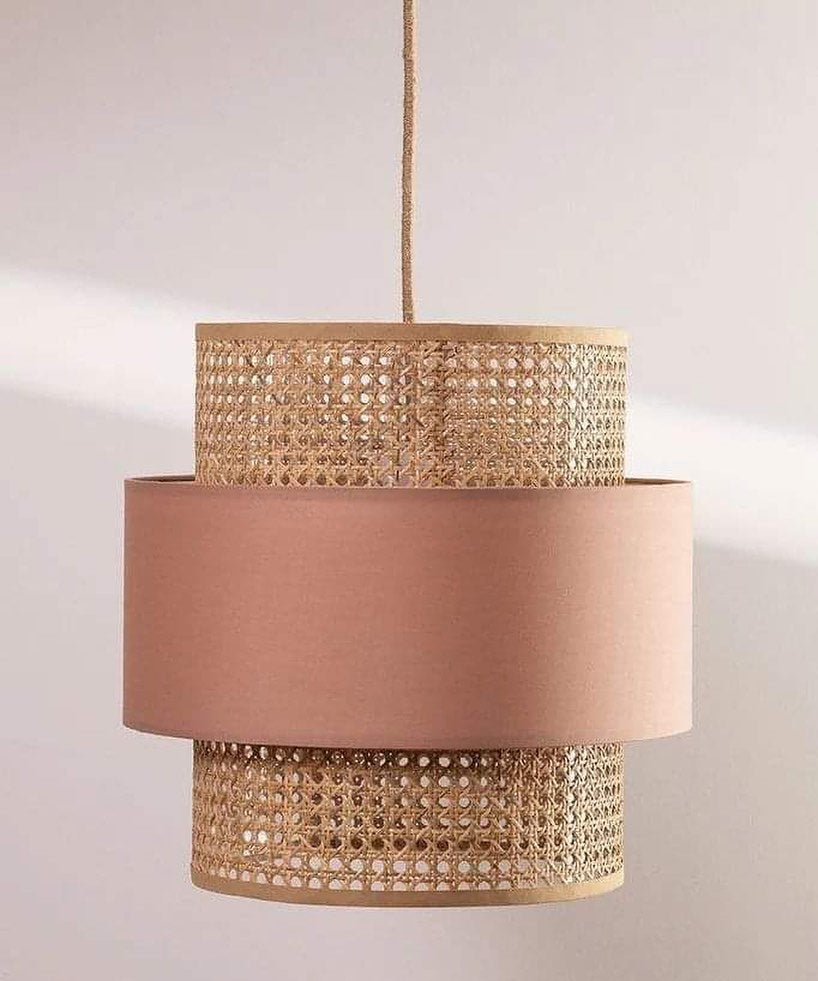 Rustic Woven Pendant Light with Fabric Accent for Soft Ambiance