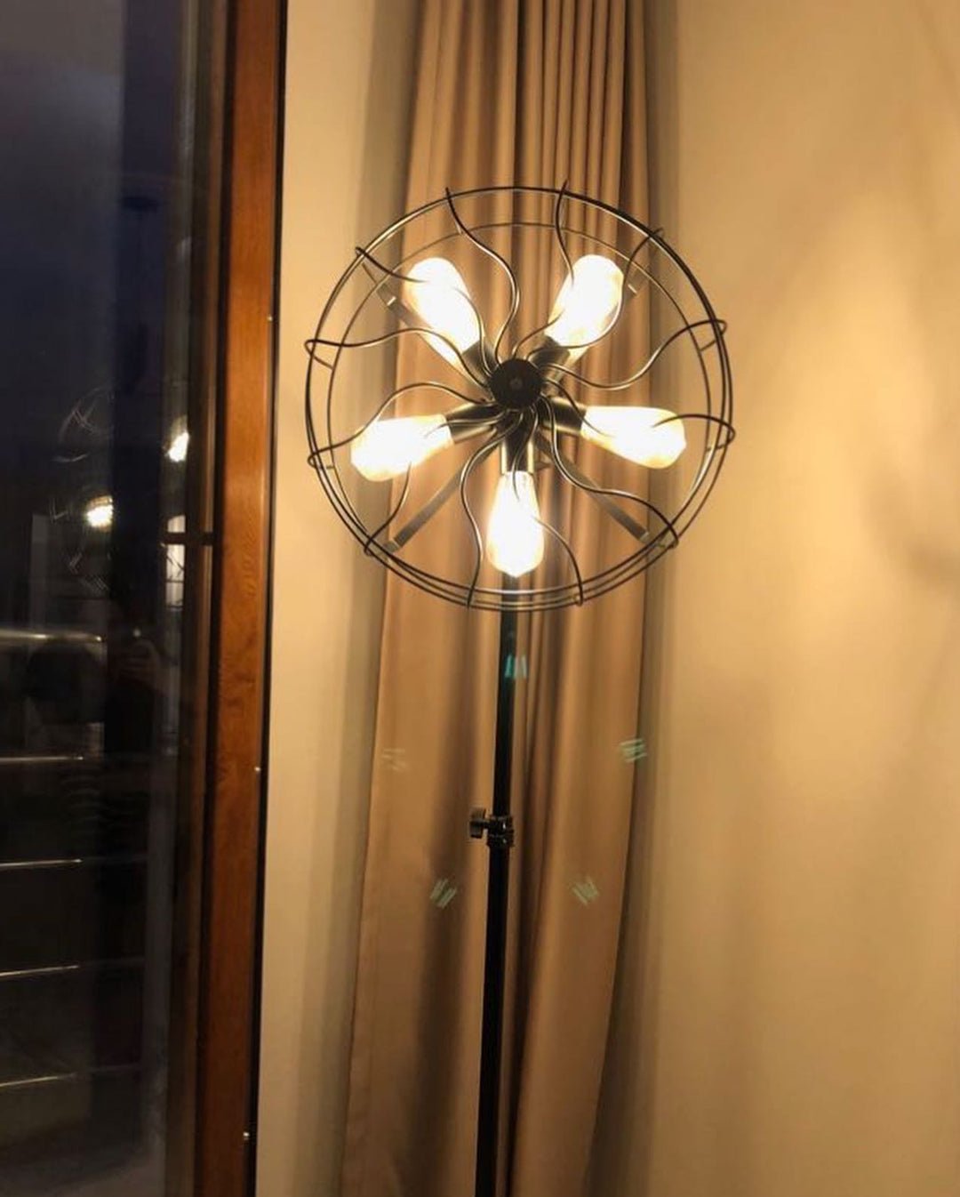 Industrial-Style Floor Lamp with Fan-Like Design