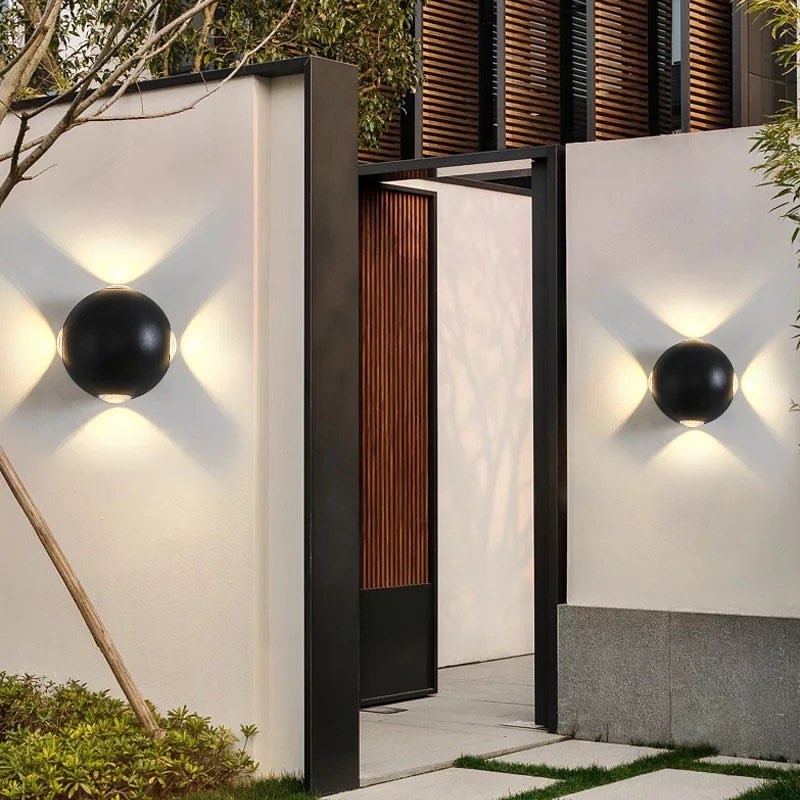 Modern LED Wall Sconce with Decorative Light Pattern