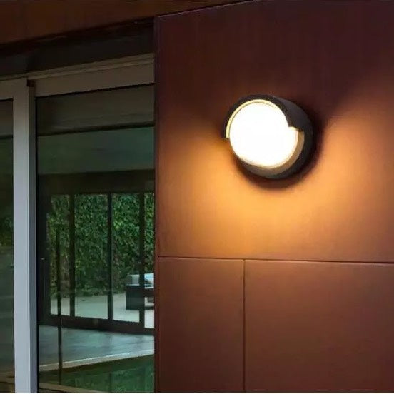 Outdoor Round Wall Light with Modern LED Design