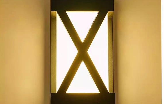 Modern LED Wall Light with Black Geometric Design