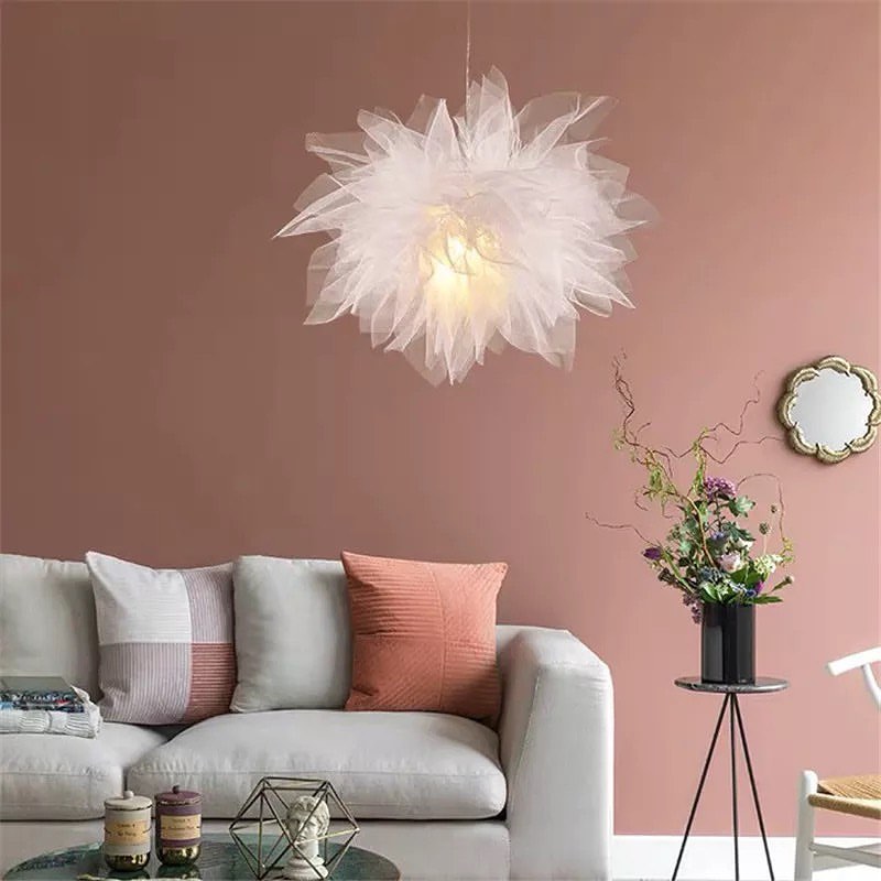 Modern Feather Pendant Light for Elegant Spaces