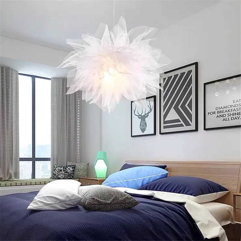 Modern Feather Pendant Light for Elegant Spaces