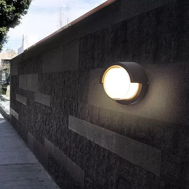 Modern LED Outdoor Wall Light with Circular Design