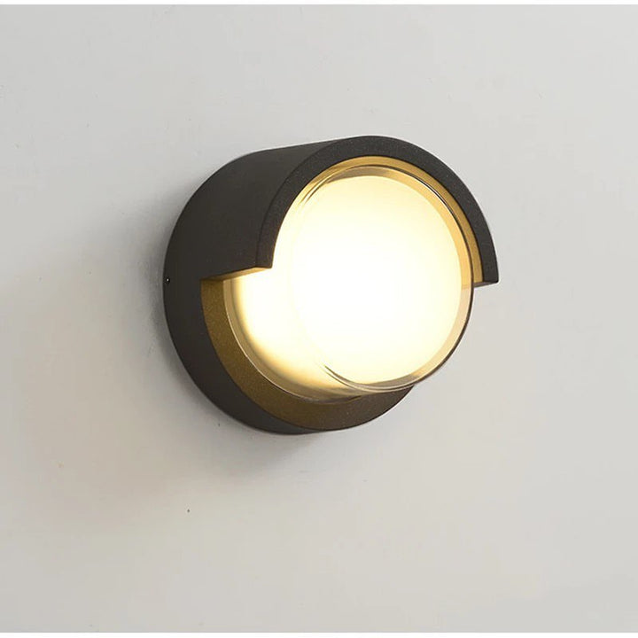 Modern LED Outdoor Wall Light with Circular Design