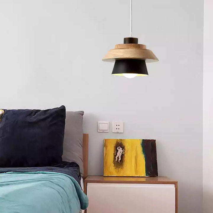 Scandinavian Wood & Black Pendant Light(single head)