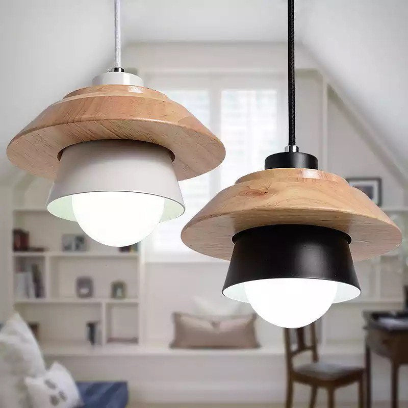 Scandinavian Wood & Black Pendant Light(single head)