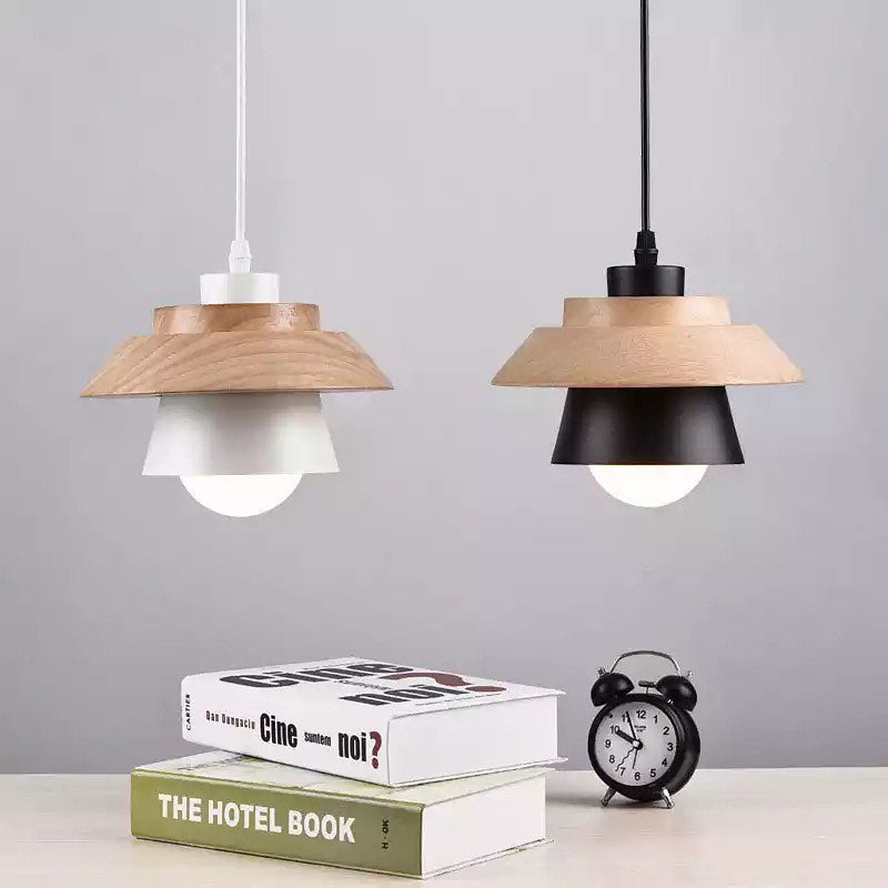 Scandinavian Wood & Black Pendant Light(single head)