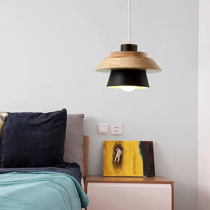 Scandinavian Wood & Black Pendant Light(single head)