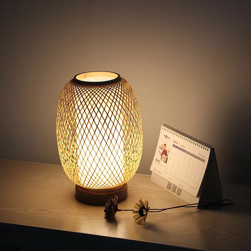 Rustic Table Lamp with Woven Natural Shade