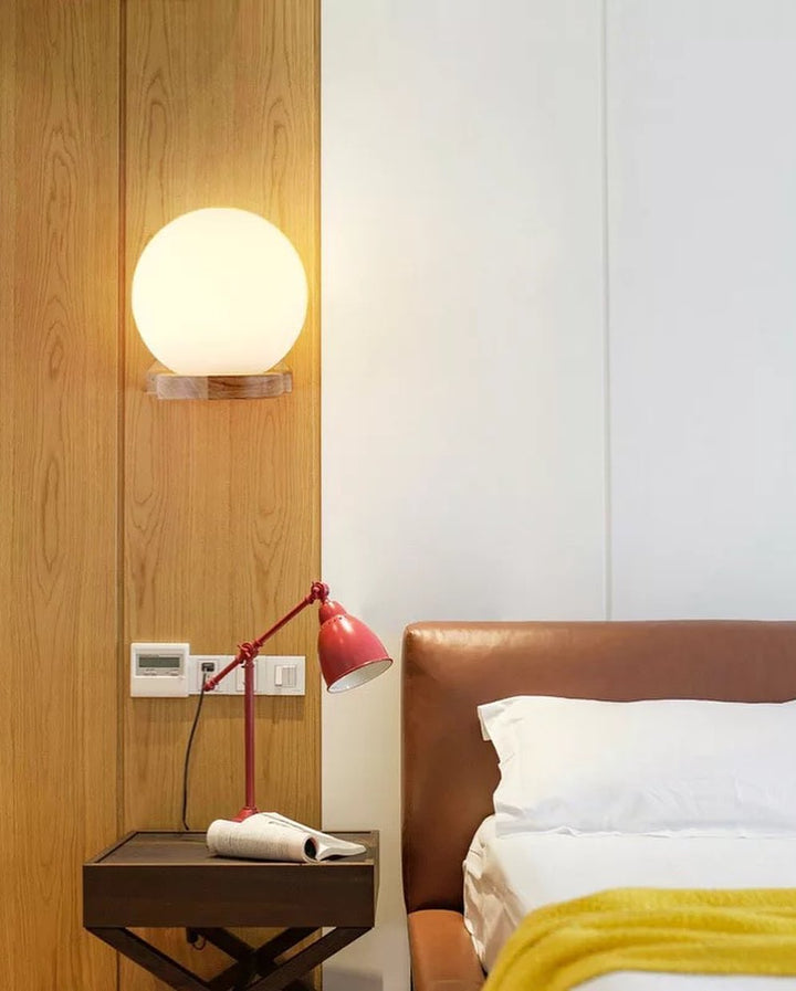 Minimalist Wall Lamp