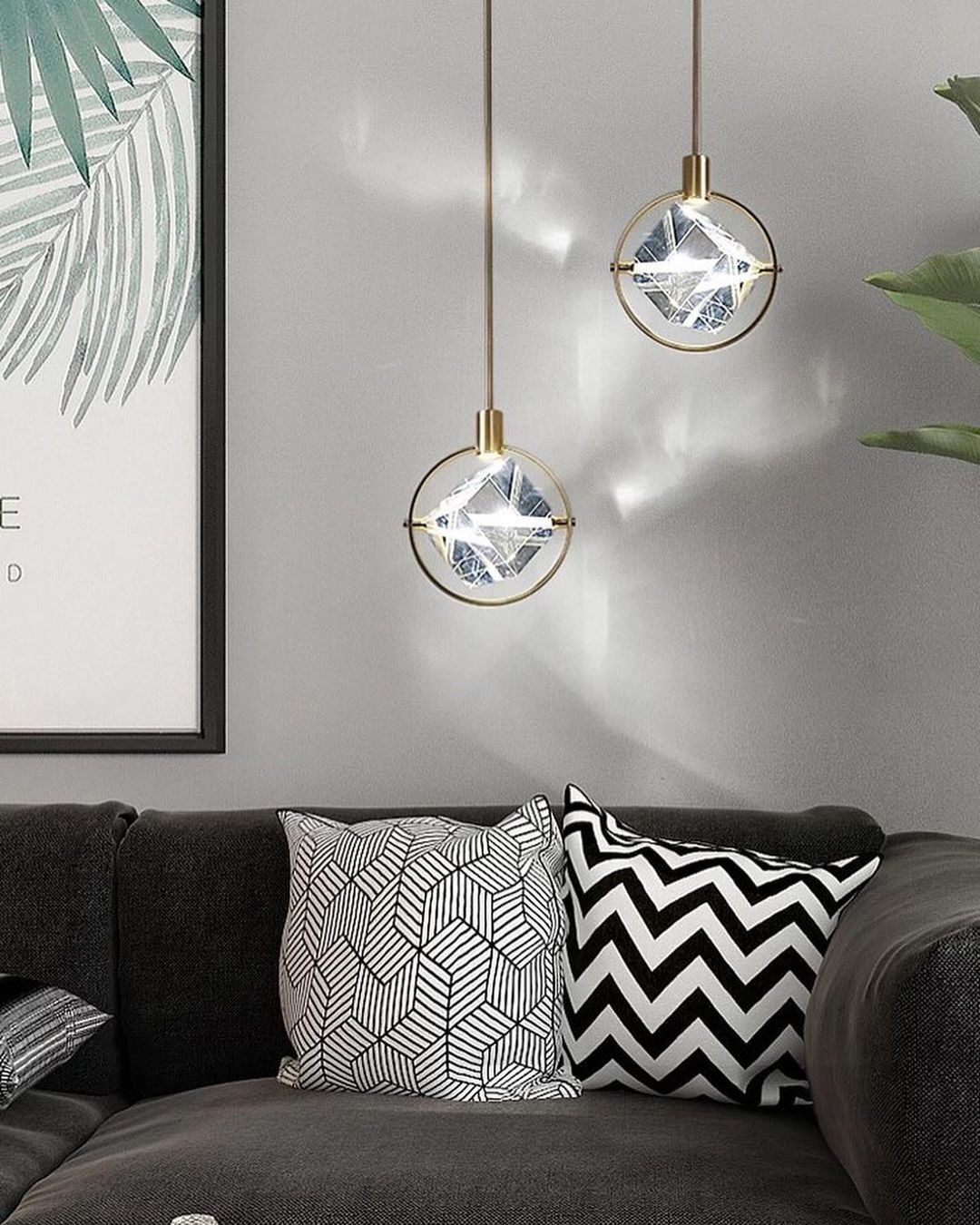 Modern Crystal-Inspired Pendant Light