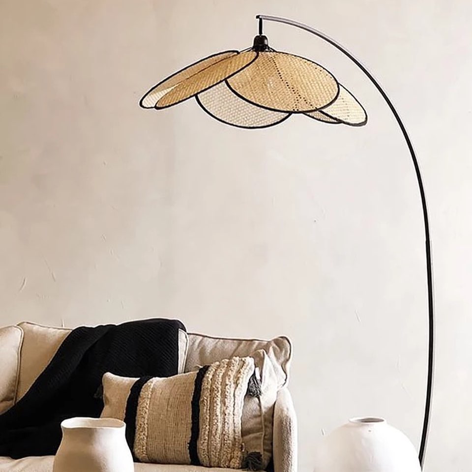 Rustic Woven Floor Lamp with Arch Design