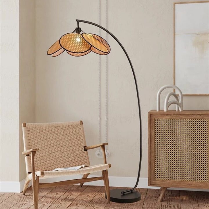 Rustic Woven Floor Lamp with Arch Design