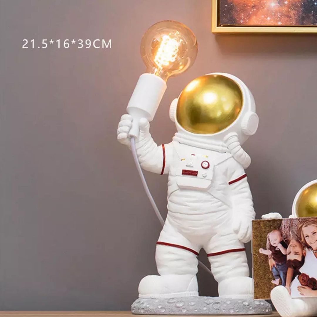 Astronaut Sculpture Table Lamp