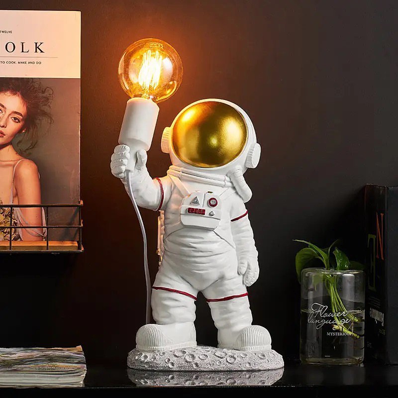 Astronaut Sculpture Table Lamp