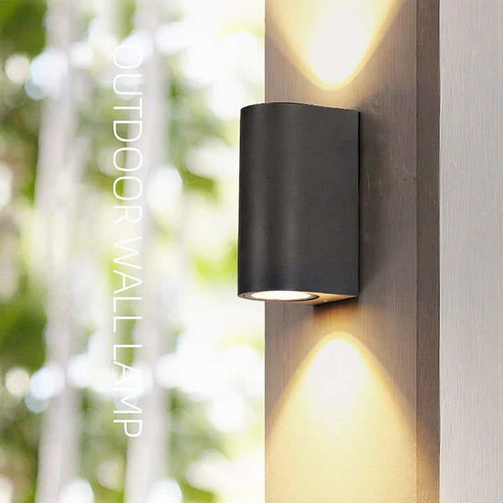 Outdoor Wall Light