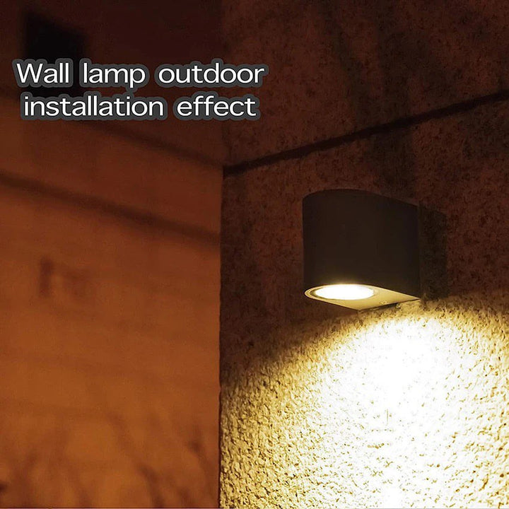 Outdoor Wall Light