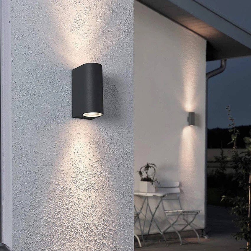 Outdoor Wall Light