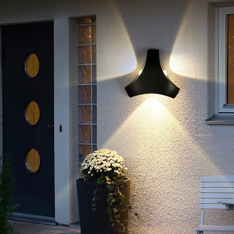 Outdoor Wall Sconce