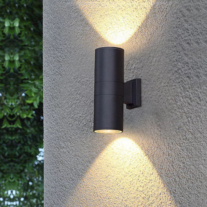 Outdoor Wall Light