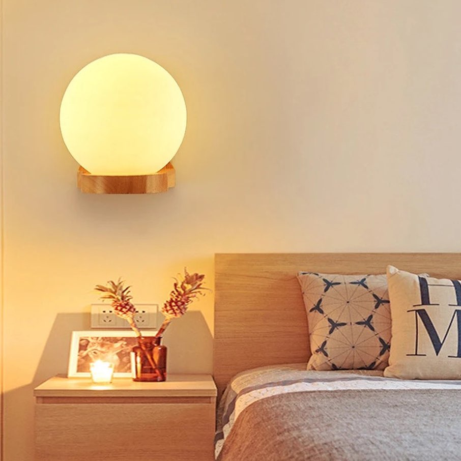 Minimalist Wall Lamp