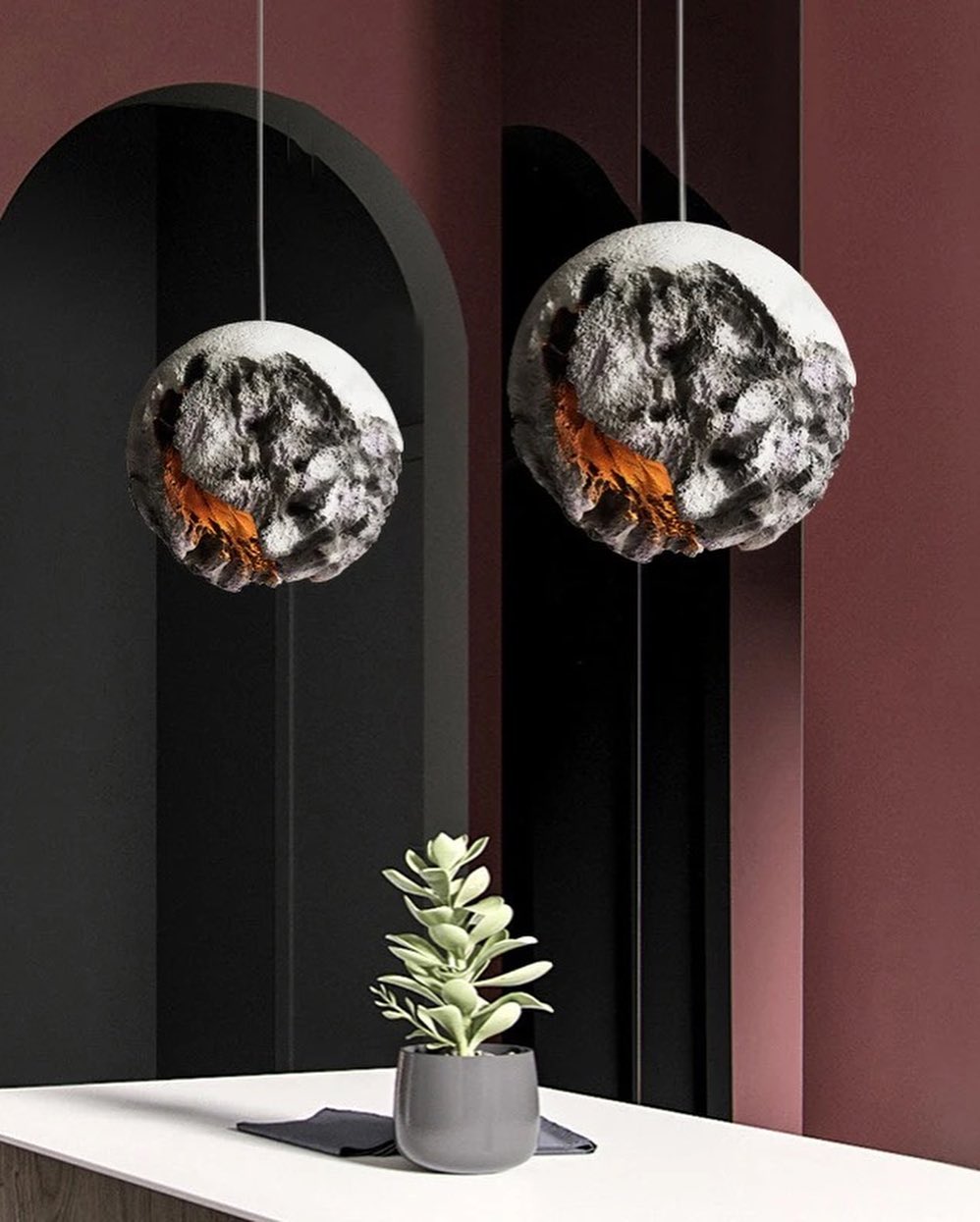 Textured Stone Pendant Lamp