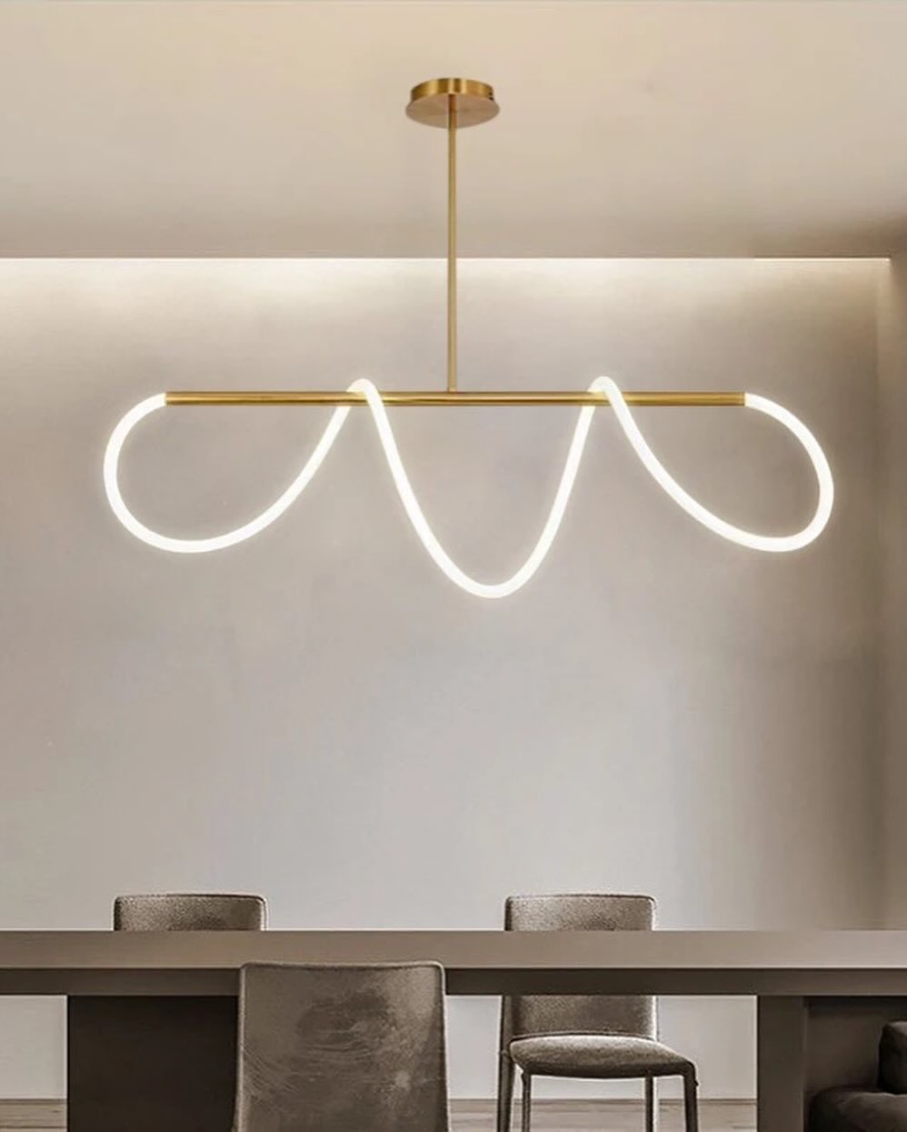 Modern LED Loop Chandelier