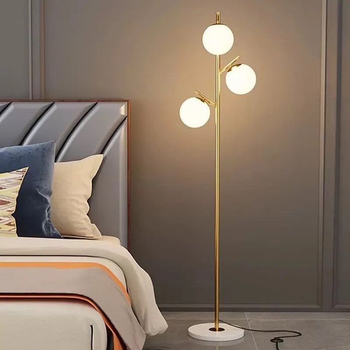 Modern Floor Lamp with Spherical Lights