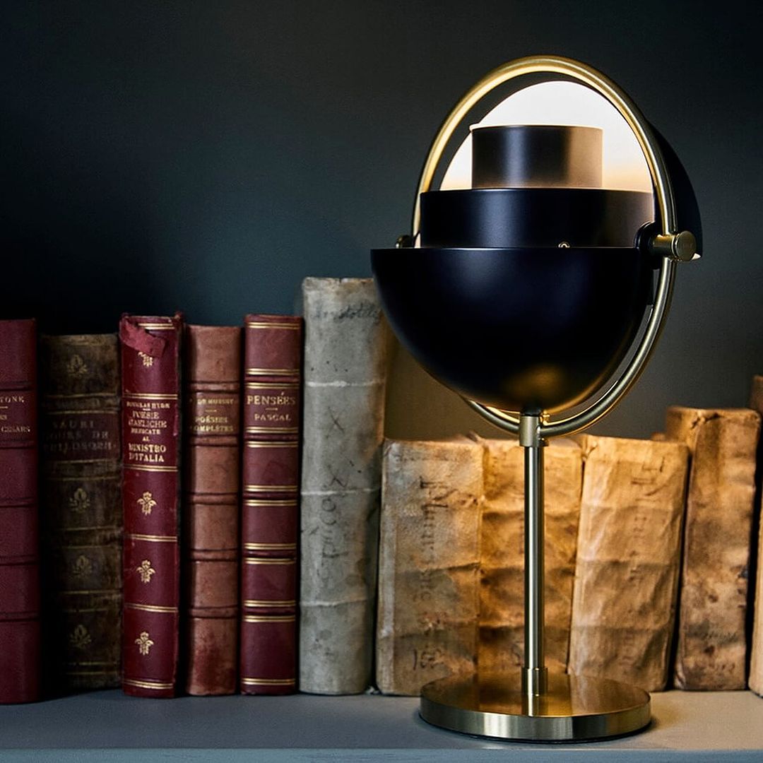 Modern Black Table Lamp