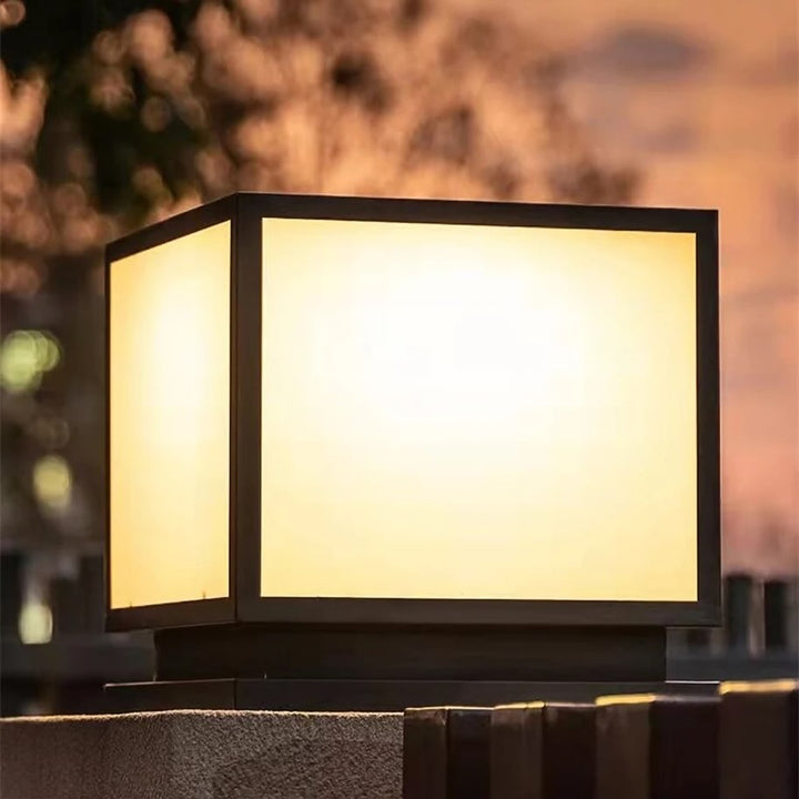 Outdoor Pillar Lamp (Square)