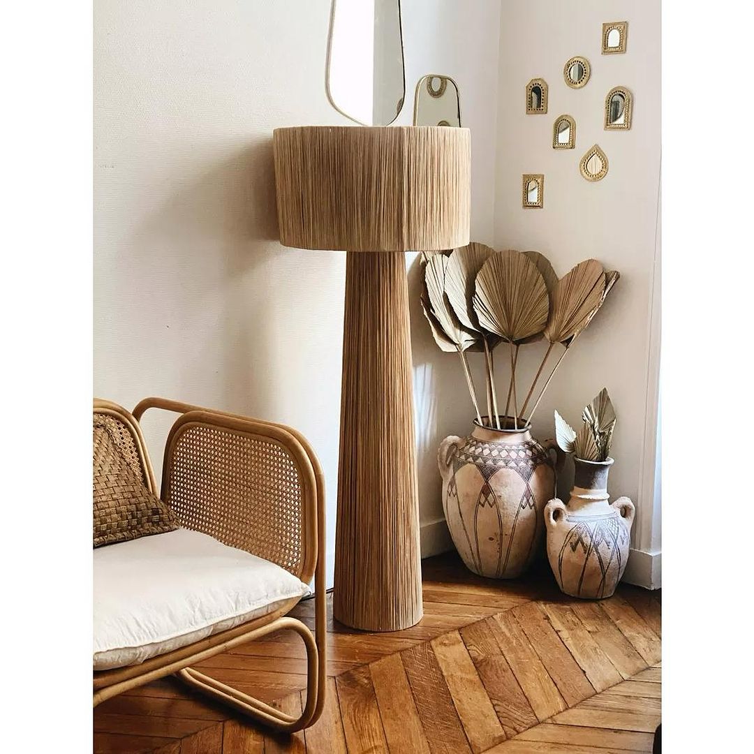 Rustic Floor Lamp with Woven Natural Design