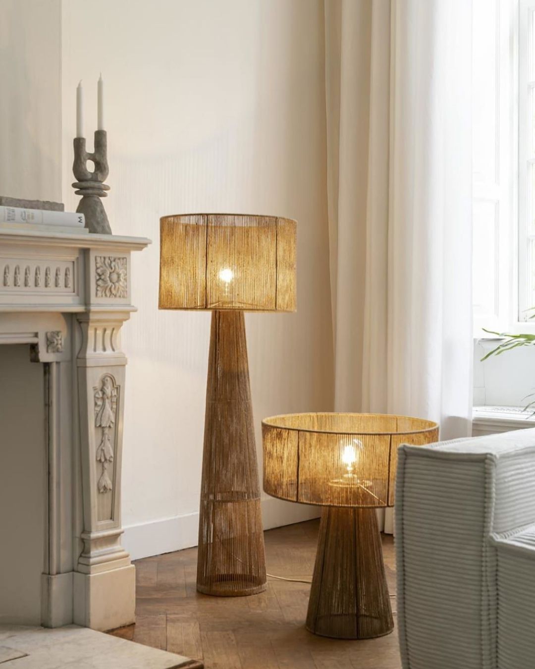 Rustic Floor Lamp with Woven Natural Design