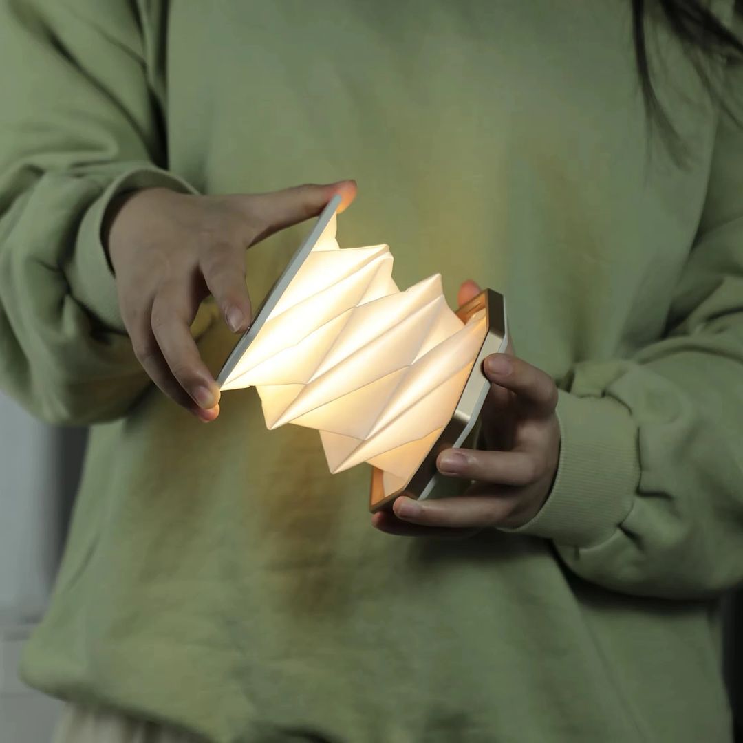 Origami-Inspired Table Lamp with Warm Glow