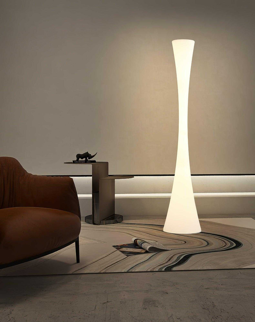 Luma Twist - Modern Sculptural LED outdoor Floor Lamp