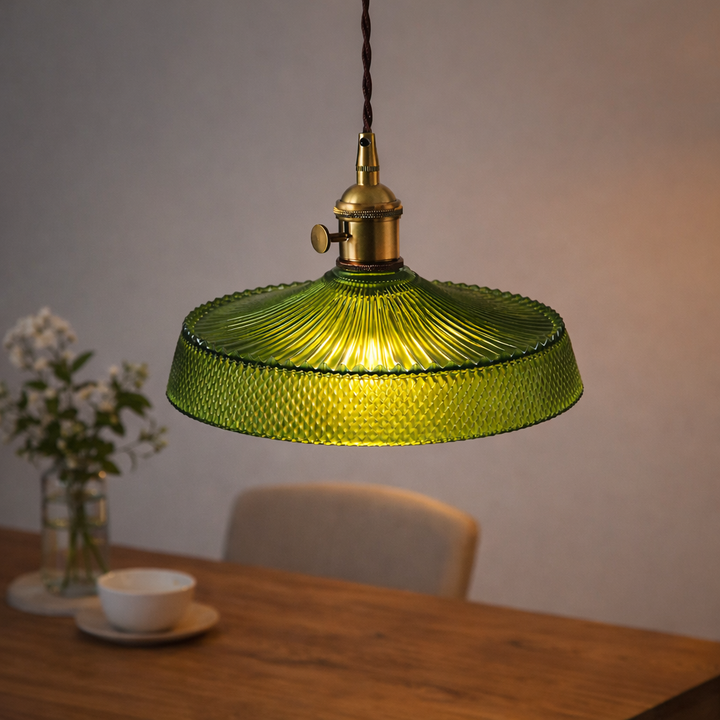 Green Scalloped Glass Pendant Lamp
