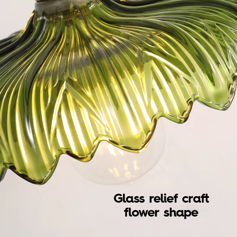 Green Scalloped Glass Pendant Lamp