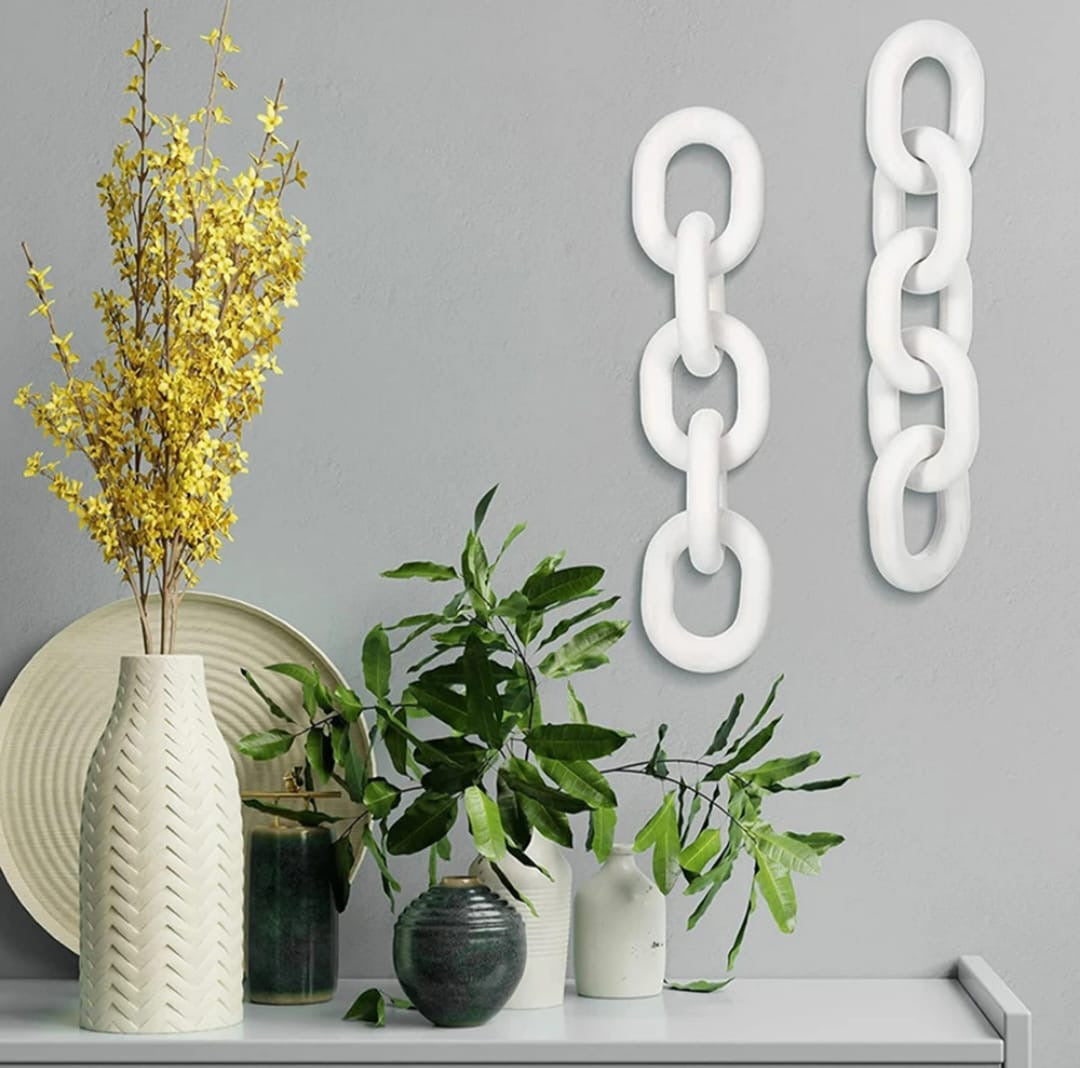 White Wooden Decorative Chain Link Sculpture