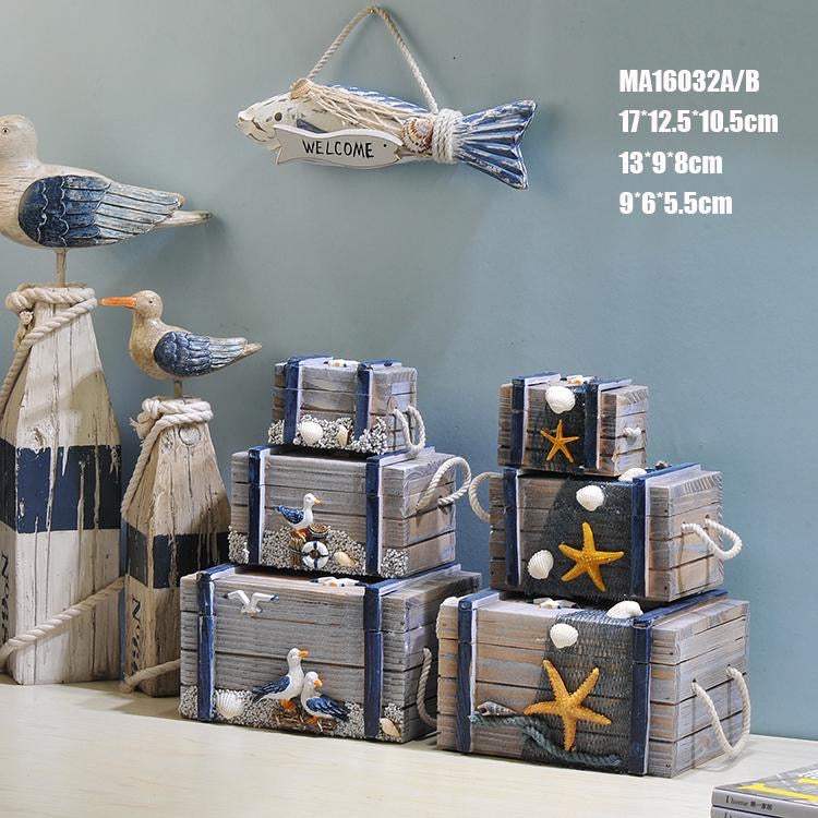Set of 3 nautical storage boxes with rope handles and starfish details
