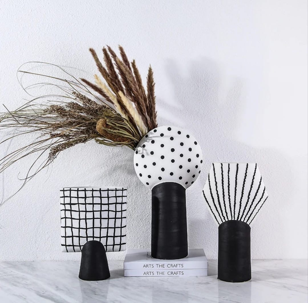 Black & White Geometric Sculpted Vases set of 2