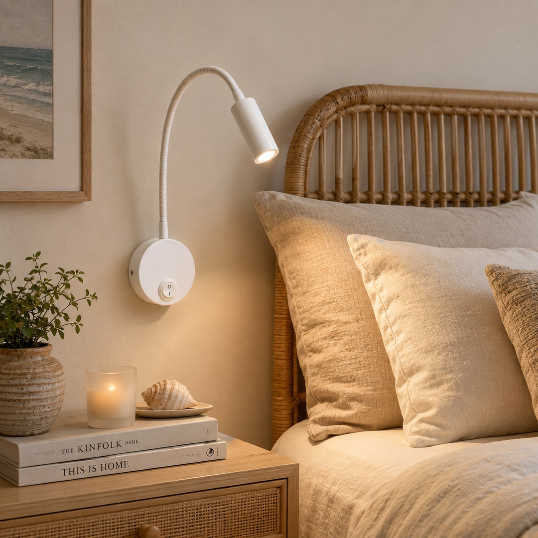 Modern Bedside Wall Light with a Flexible Arm (40 cm)