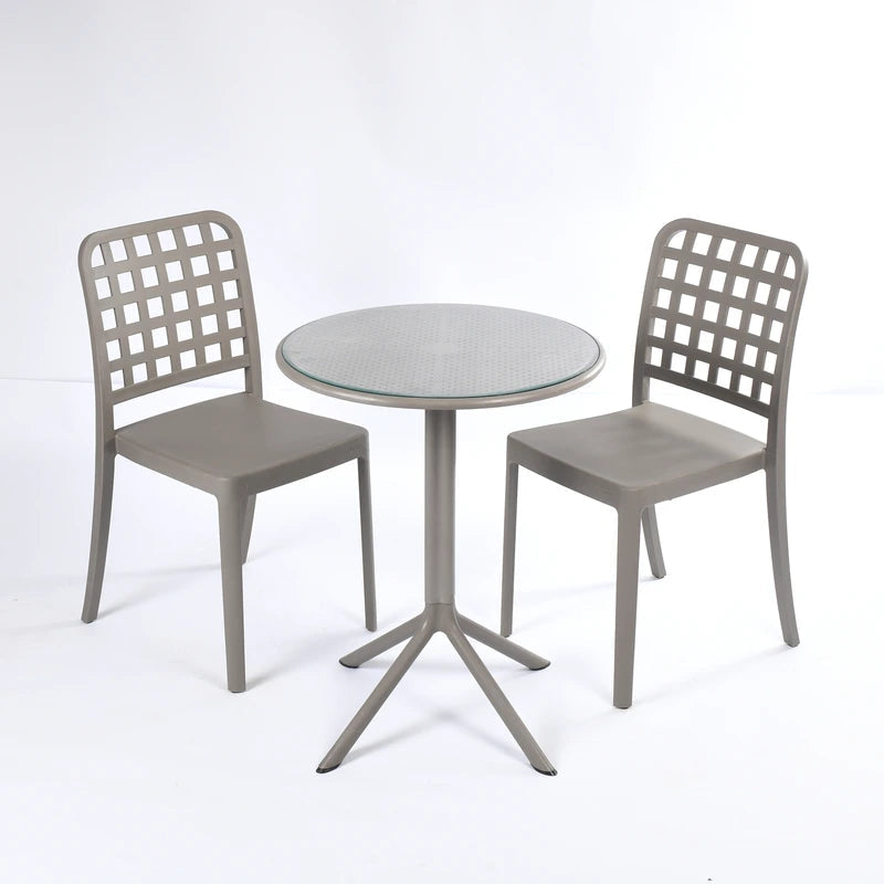 2 Flexi- Chairs + Dot Round Table 60