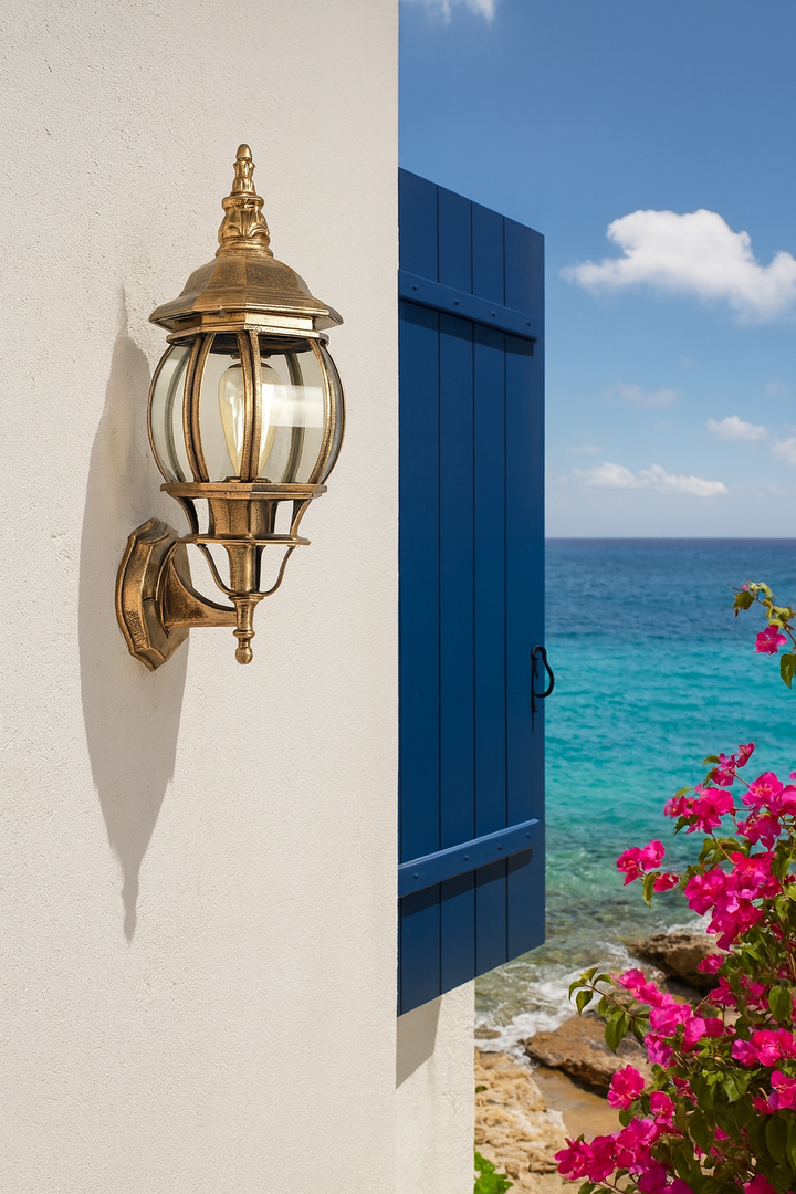 Outdoor Wall Lantern