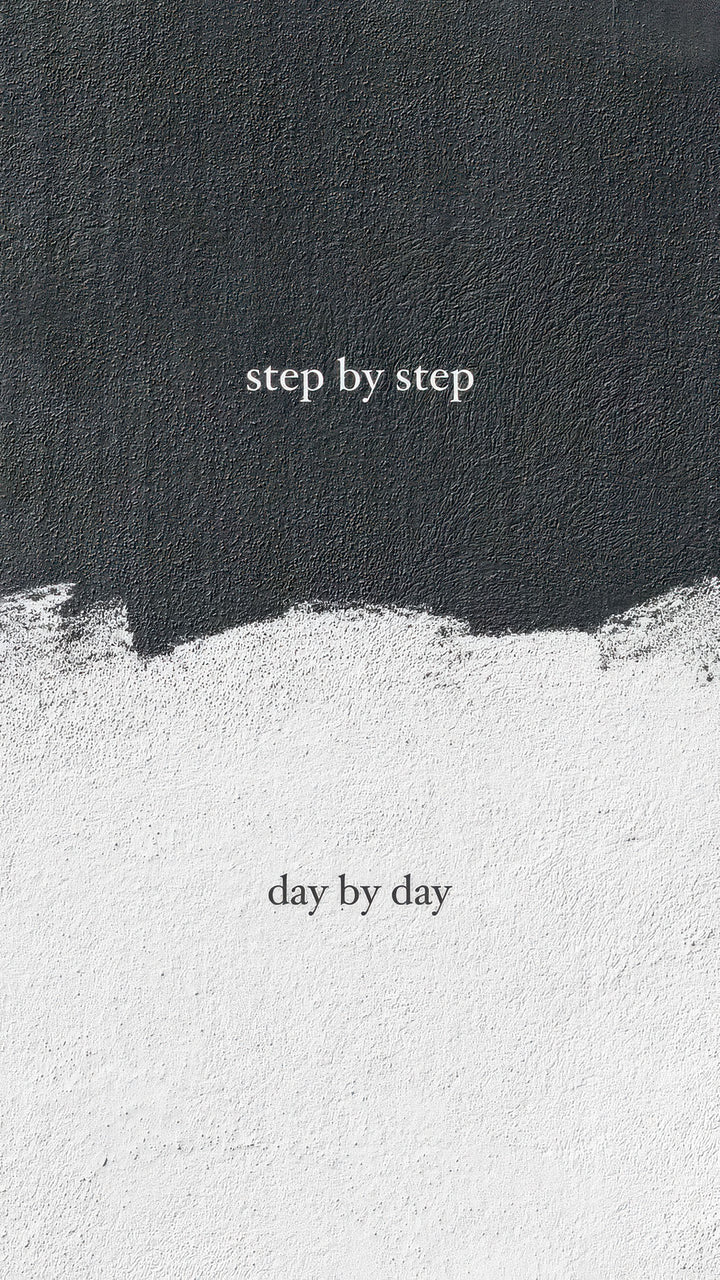 Step by Step Minimal Canvas
