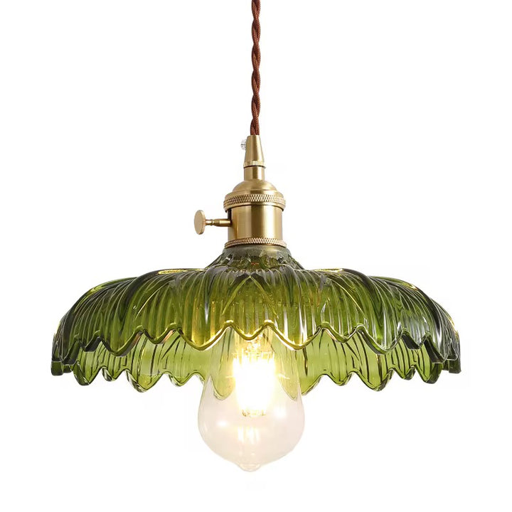 Green Scalloped Glass Pendant Lamp