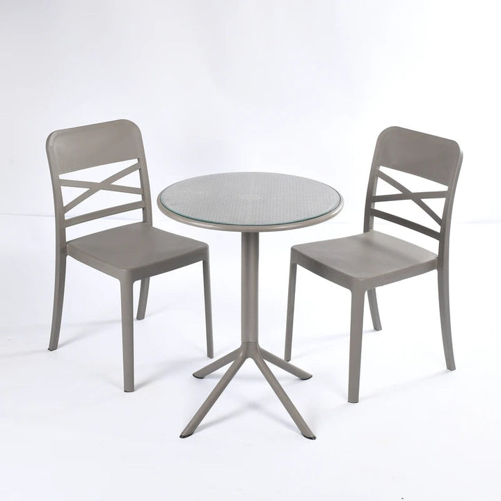 2 Flexi- Chairs + Dot Round Table 60