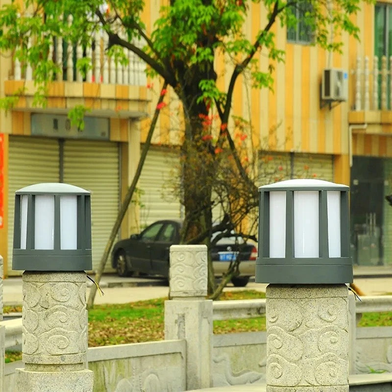 Outdoor Garden Bollard Light