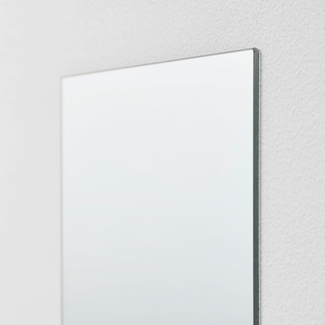 Vista - Minimalist Wall Mirror 21x30 cm