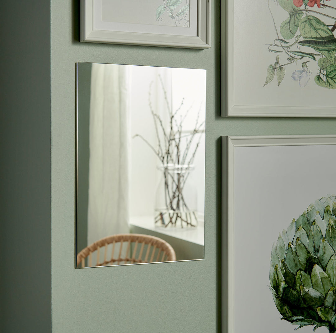 Vista - Minimalist Wall Mirror 21x30 cm